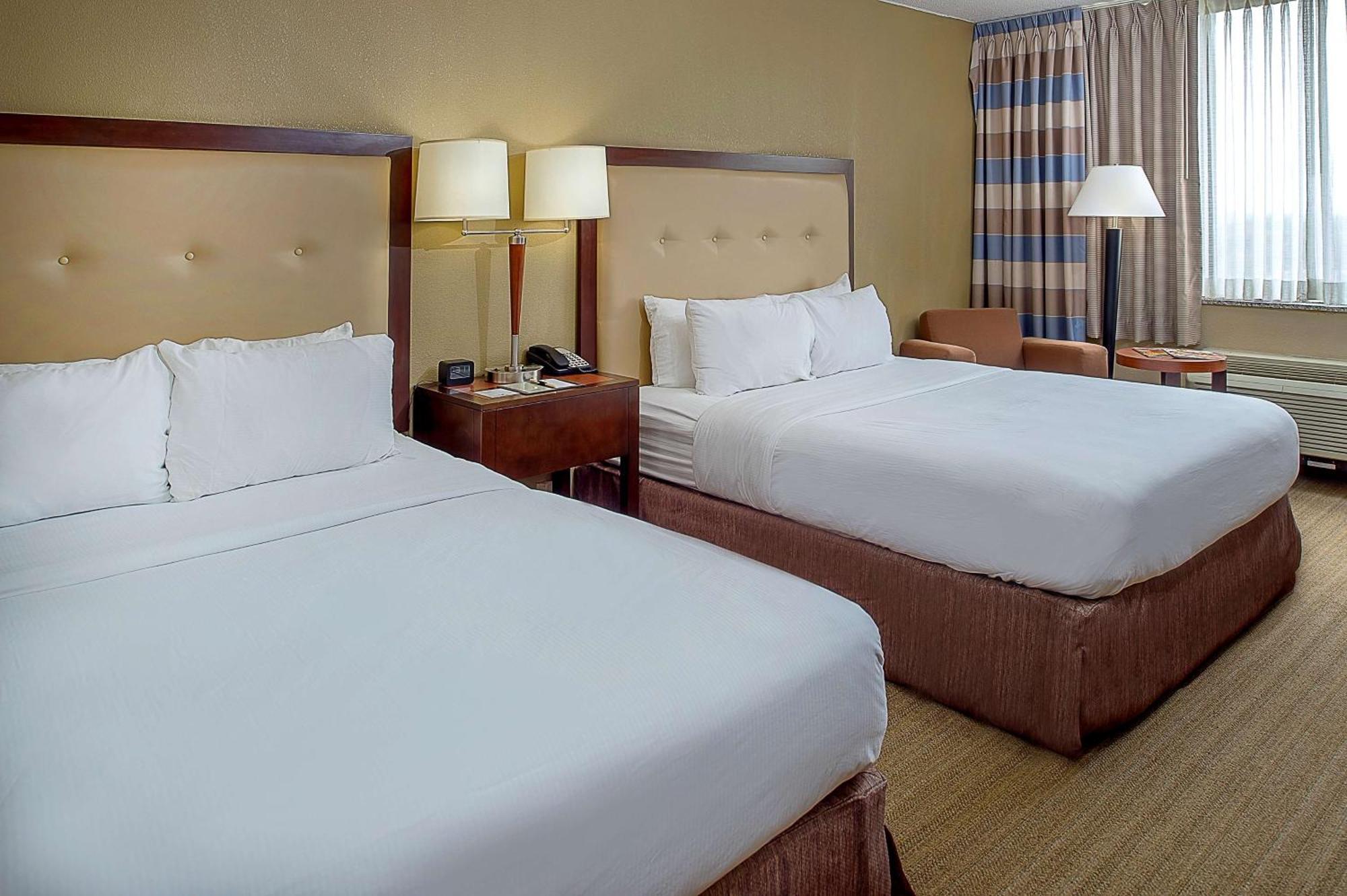Hotel Doubletree By Hilton St. Louis At Westport Maryland Heights Esterno foto